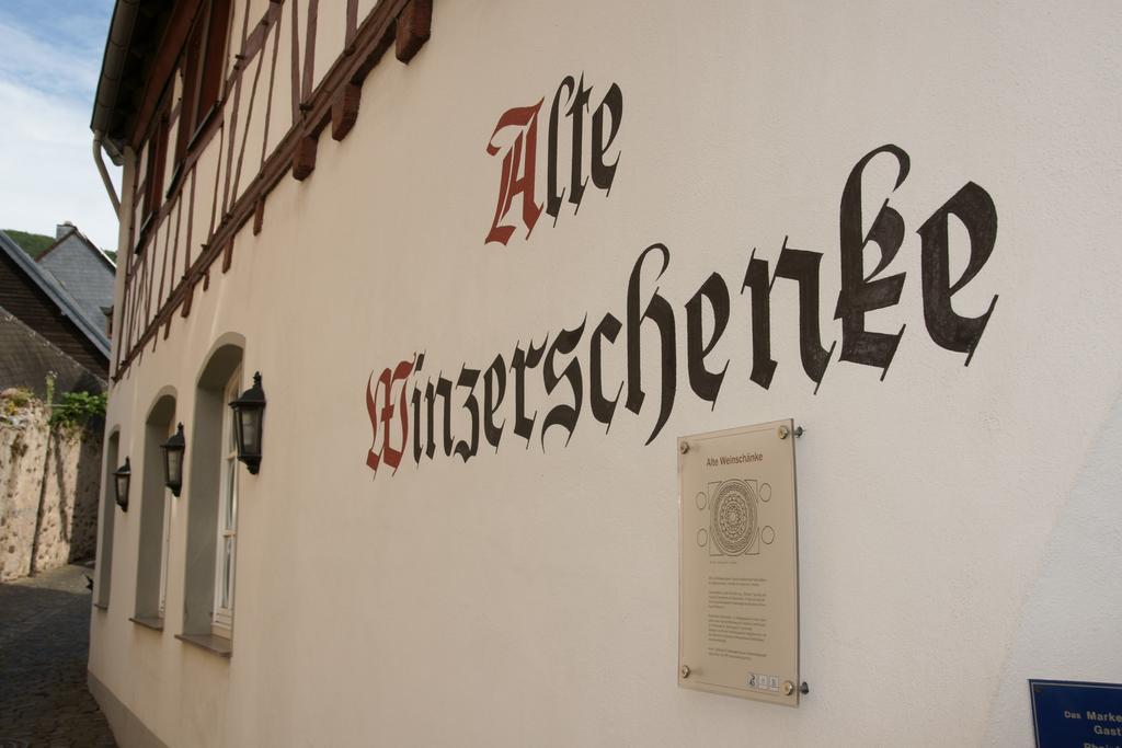 Hotel Alte Winzerschenke Bruttig-Fankel Esterno foto
