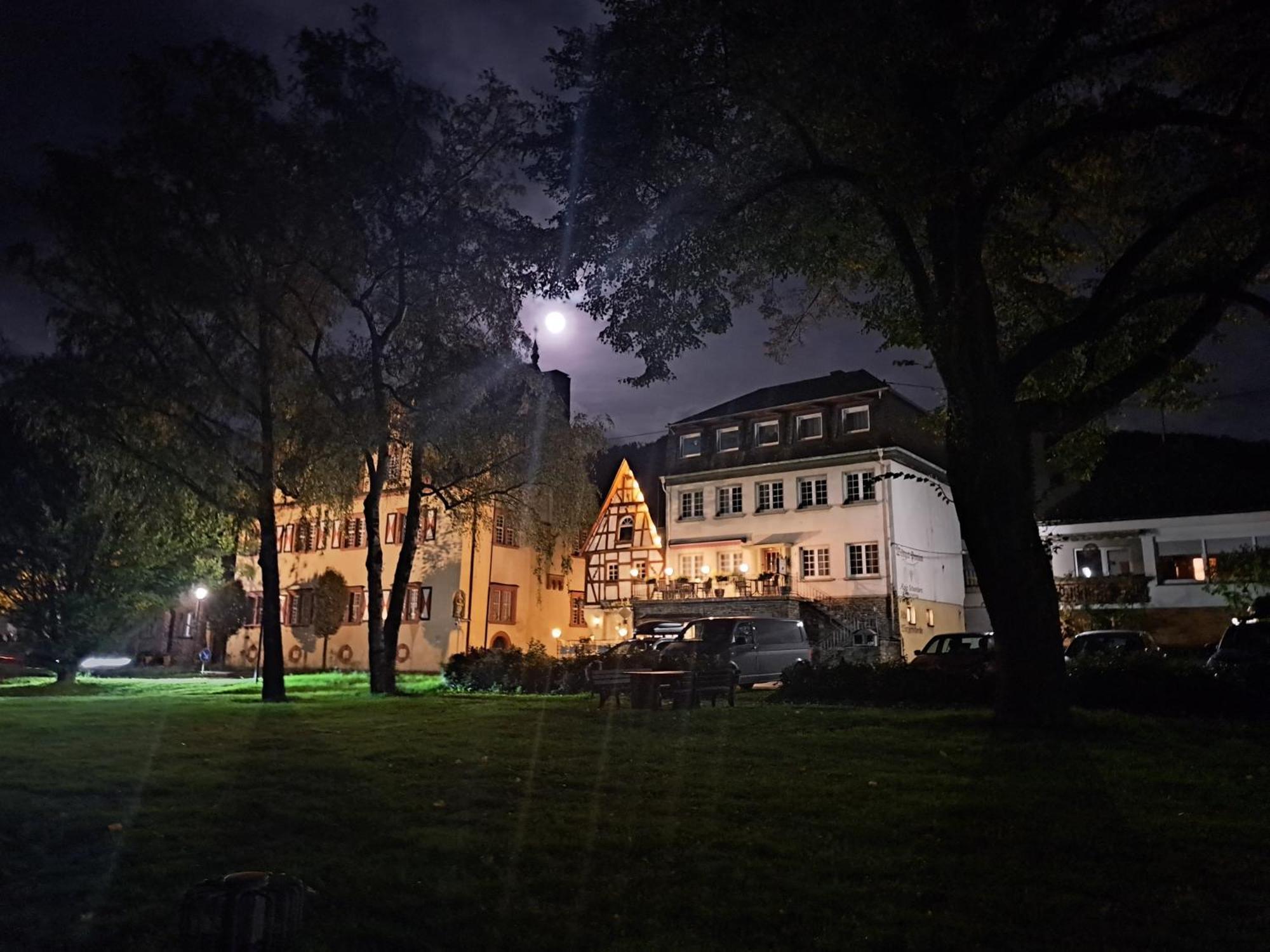 Hotel Alte Winzerschenke Bruttig-Fankel Esterno foto